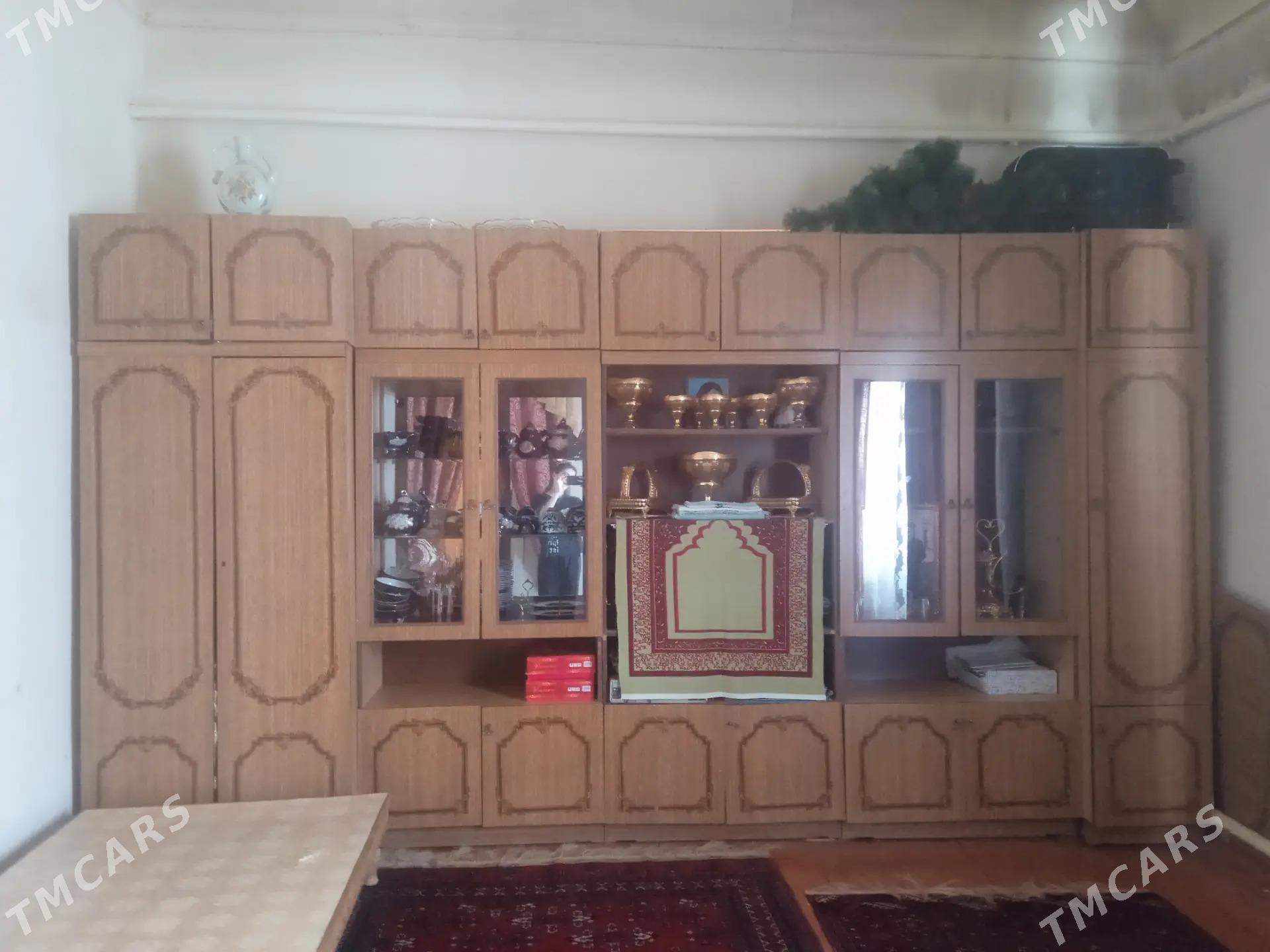 stenka - Гурбансолтан Едже - img 1