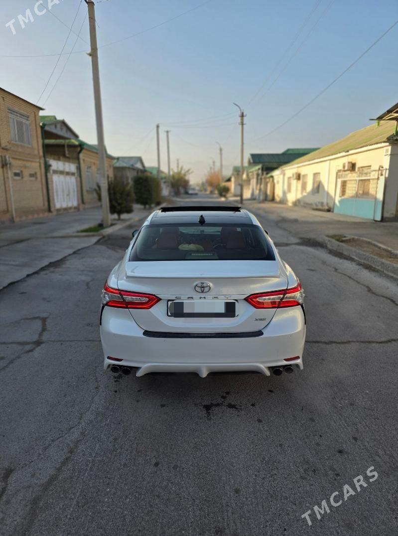 Toyota Camry 2018 - 320 000 TMT - Aşgabat - img 1