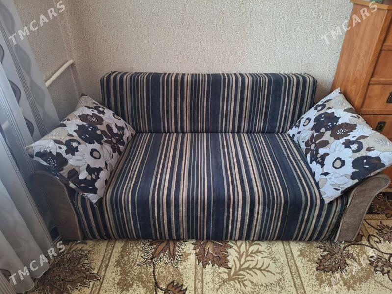 ДИВАН DIWAN продается - Мары - img 1