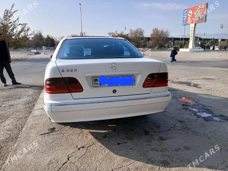 Mercedes-Benz E320 2001 - 130 000 TMT - Gökdepe - img 1