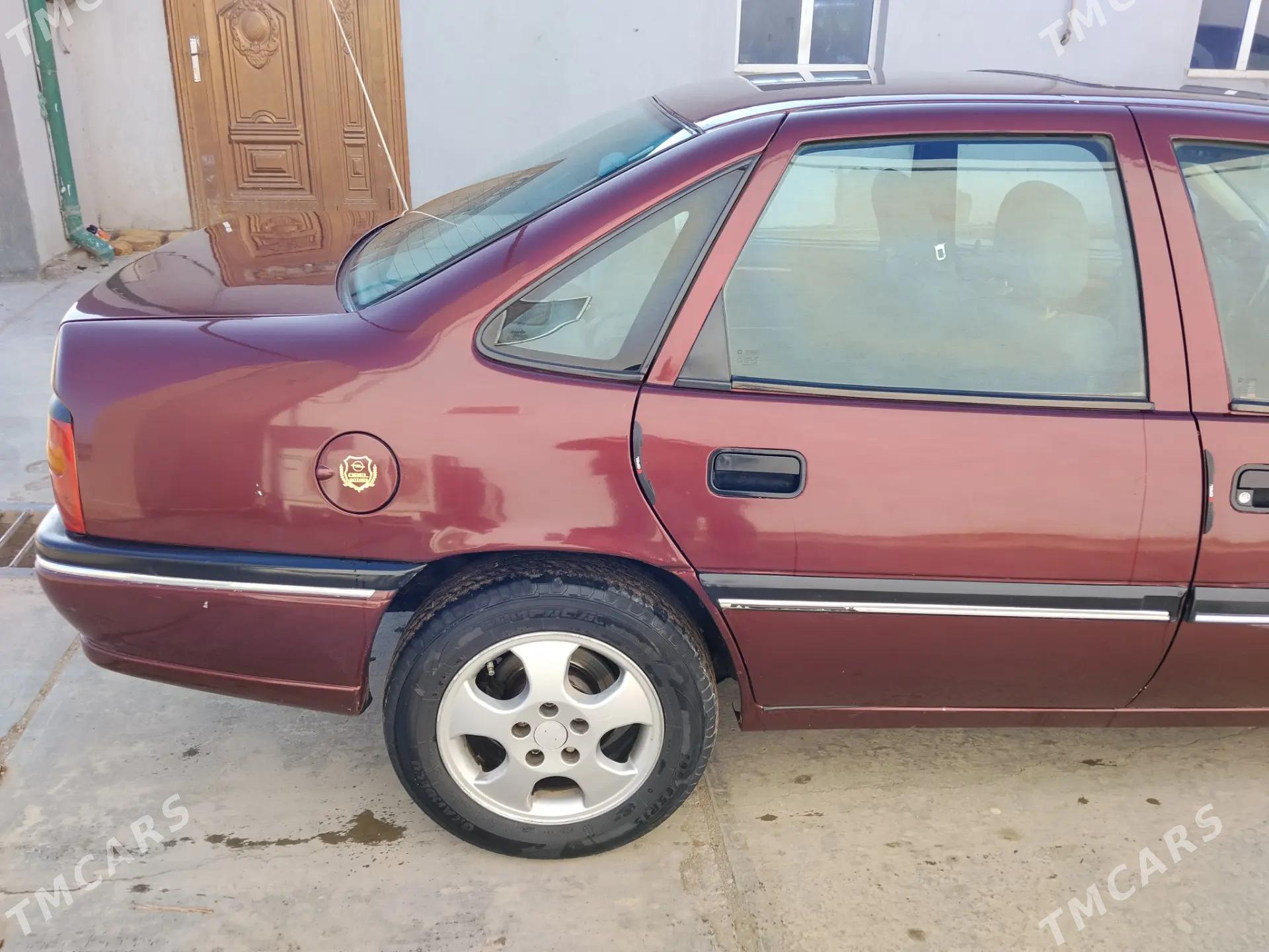 Opel Vectra 1994 - 62 000 TMT - Шабатский этрап - img 1