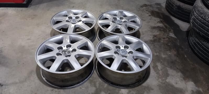 Avalon diska r16 2 400 TMT - Gyzylarbat - img 1