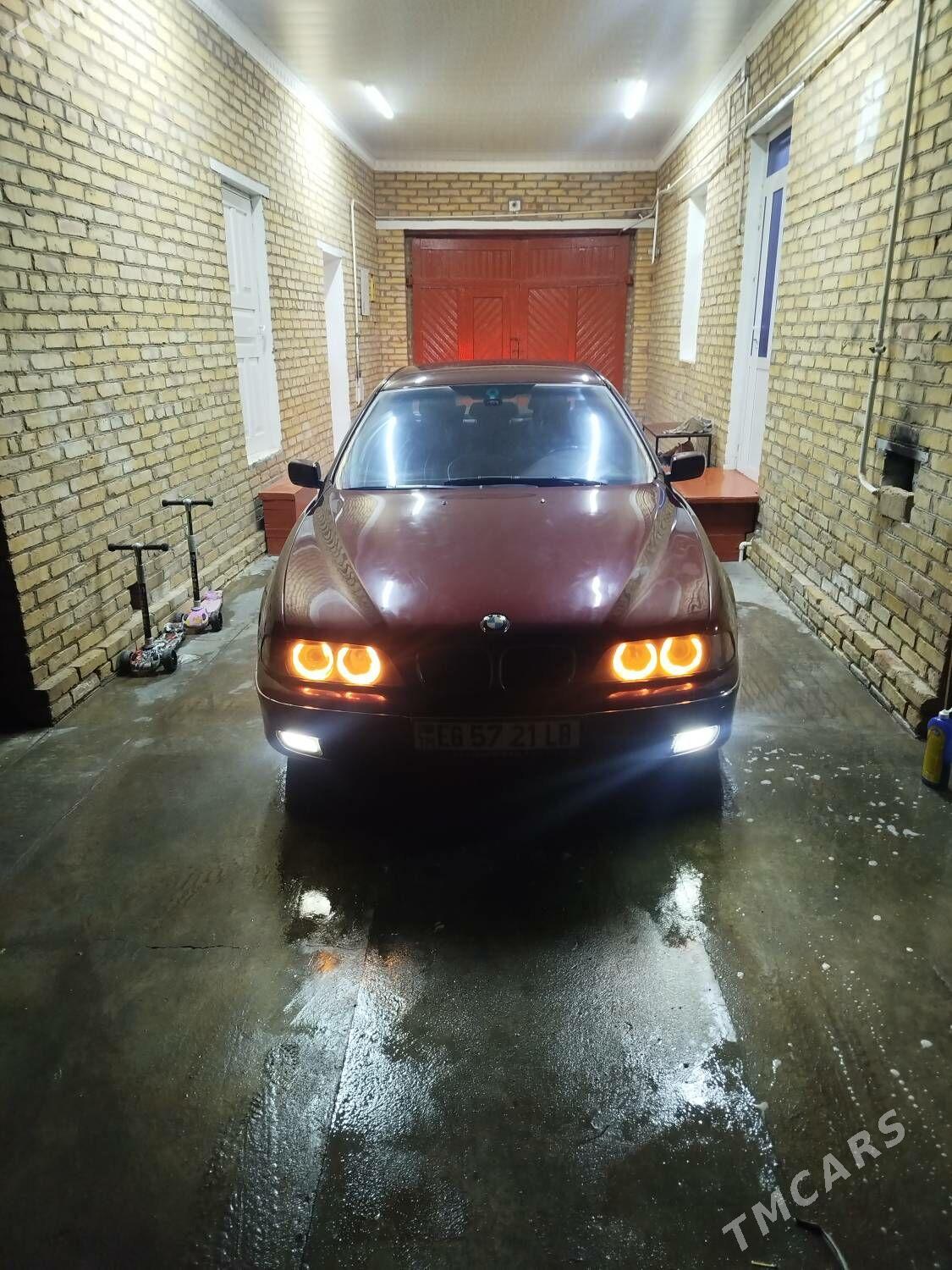 BMW 520 1998 - 110 000 TMT - Dänew - img 1