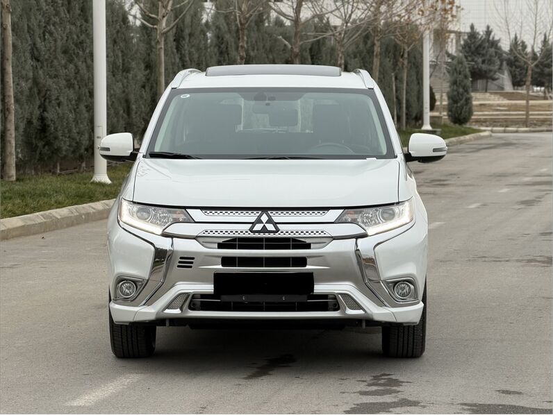 Mitsubishi Outlander 2023 - 298 000 TMT - Ашхабад - img 1
