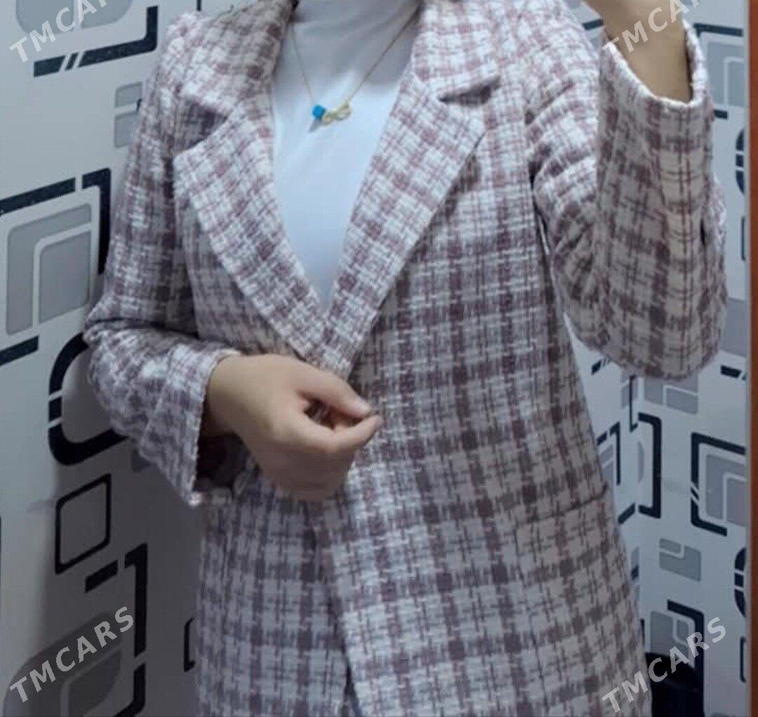 tvit kastyum yupka - Balkanabat - img 1