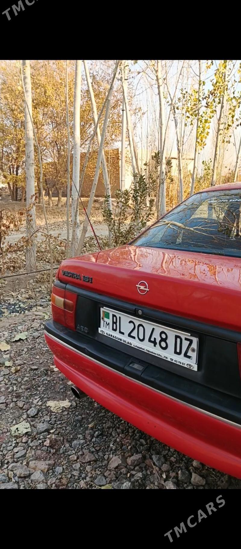 Opel Vectra 1995 - 50 000 TMT - Губадаг - img 1