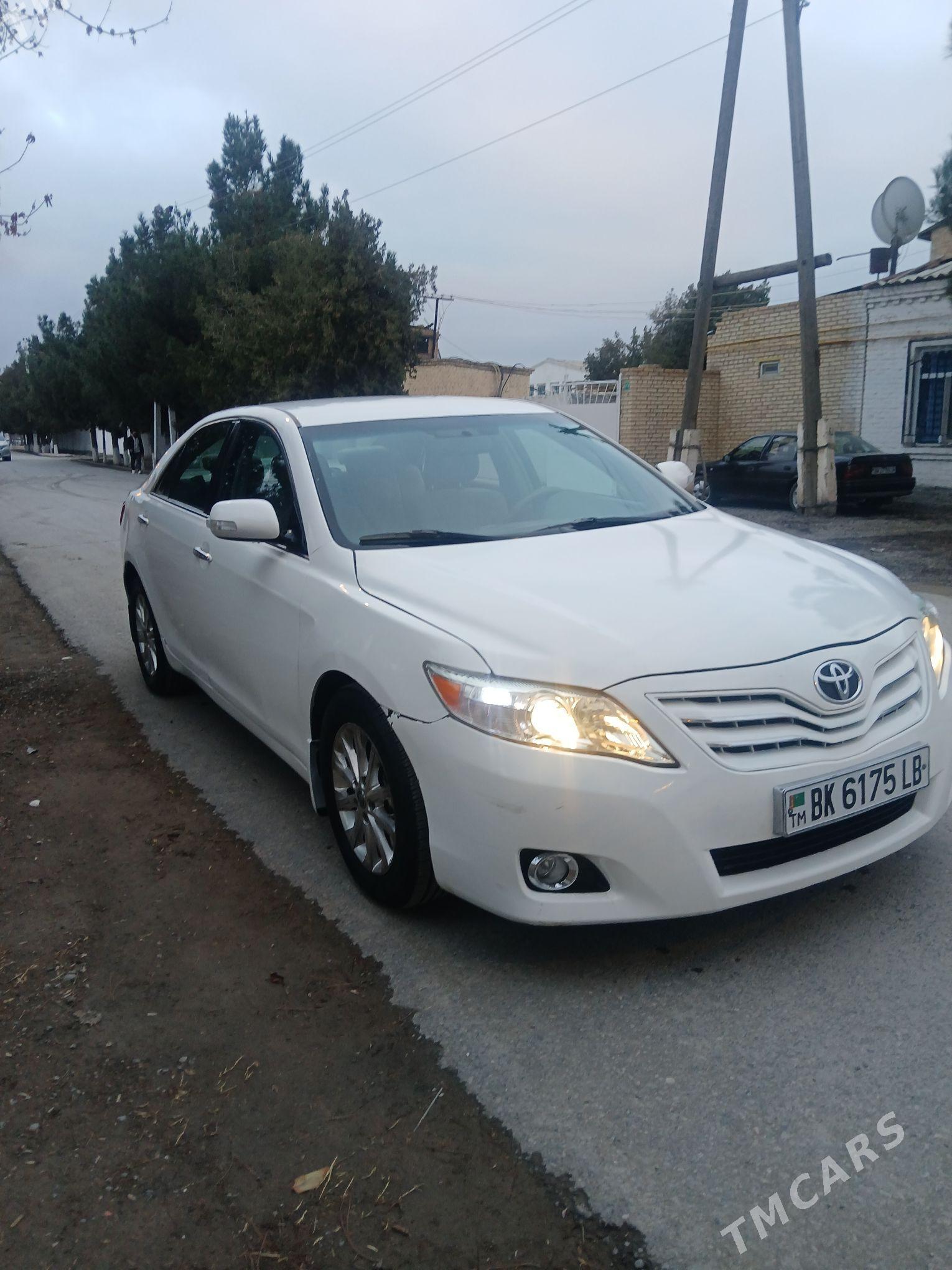 Toyota Camry 2010 - 167 000 TMT - Туркменабат - img 1