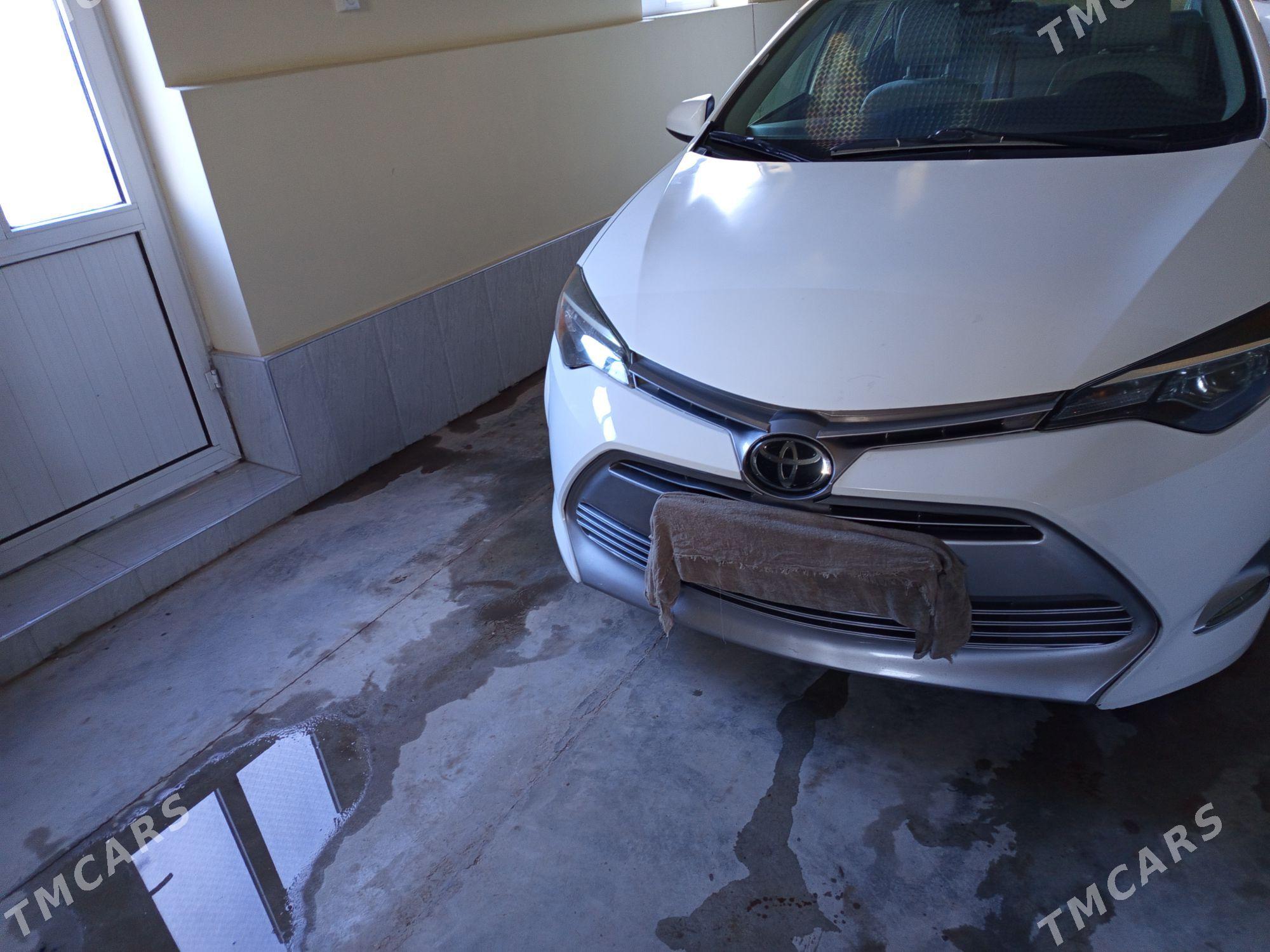 Toyota Corolla 2018 - 220 000 TMT - Туркменабат - img 1