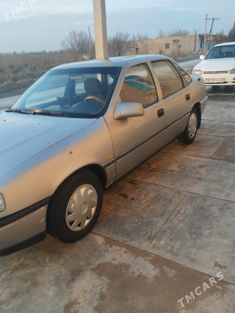 Opel Vectra 1990 - 30 000 TMT - Туркменабат - img 1