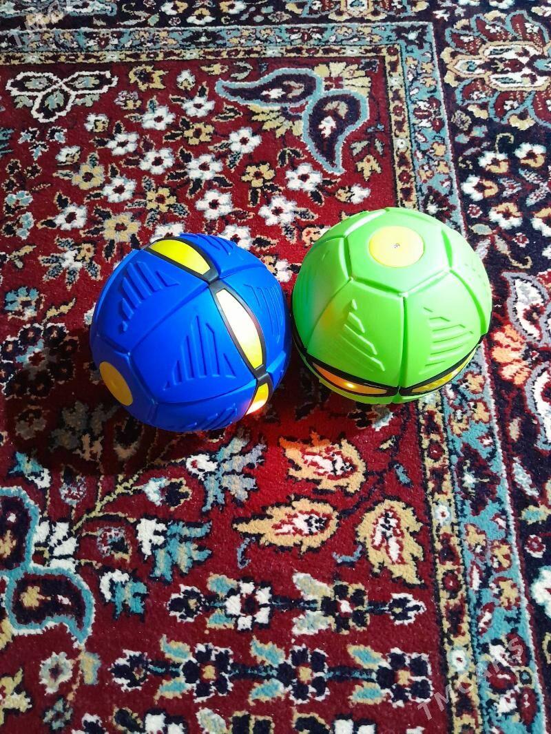 üstünden bassan bökyan top - Туркменабат - img 1