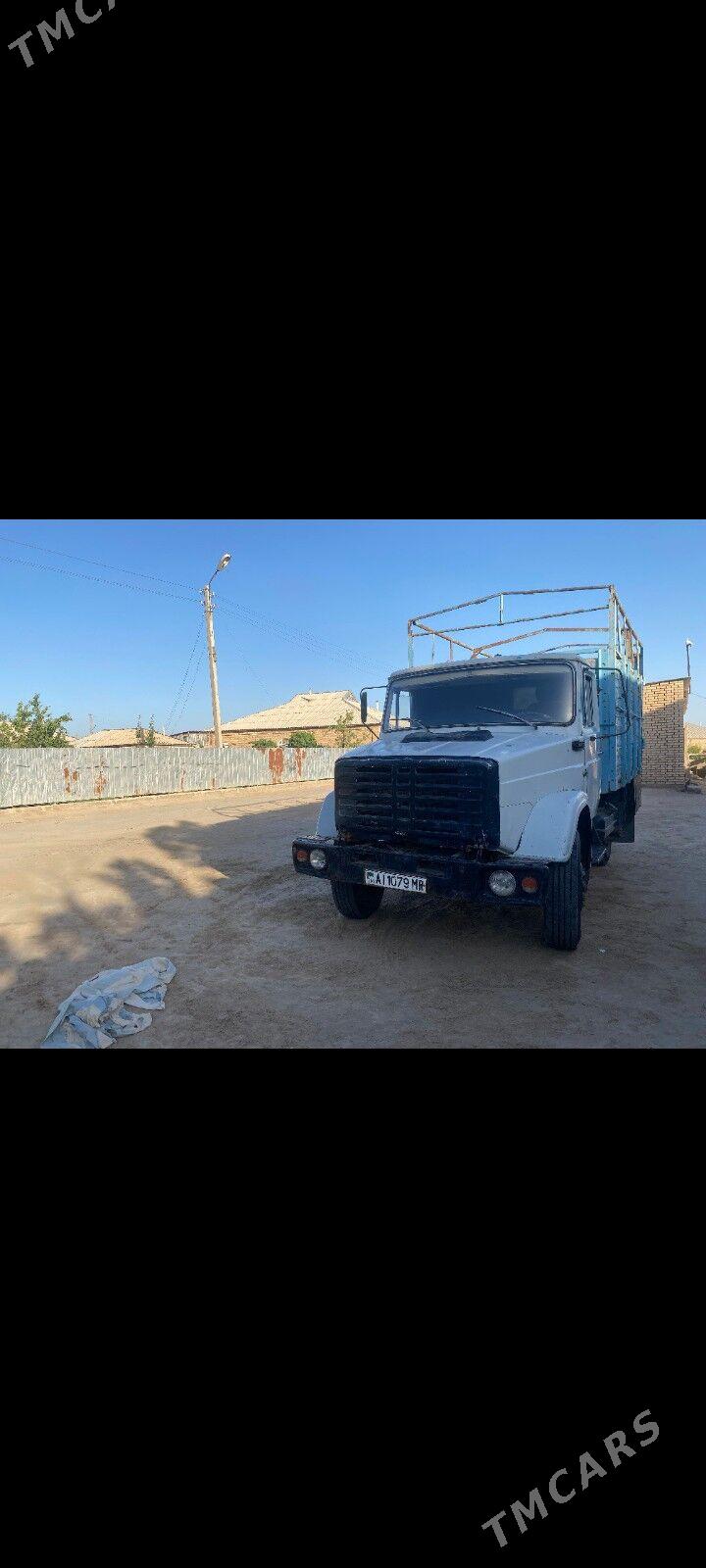 Zil 131 1993 - 75 000 TMT - Сакарчага - img 1