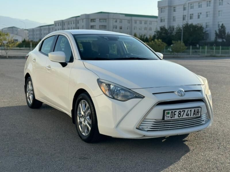 Toyota Yaris 2018 - 195 000 TMT - Гуртли - img 1