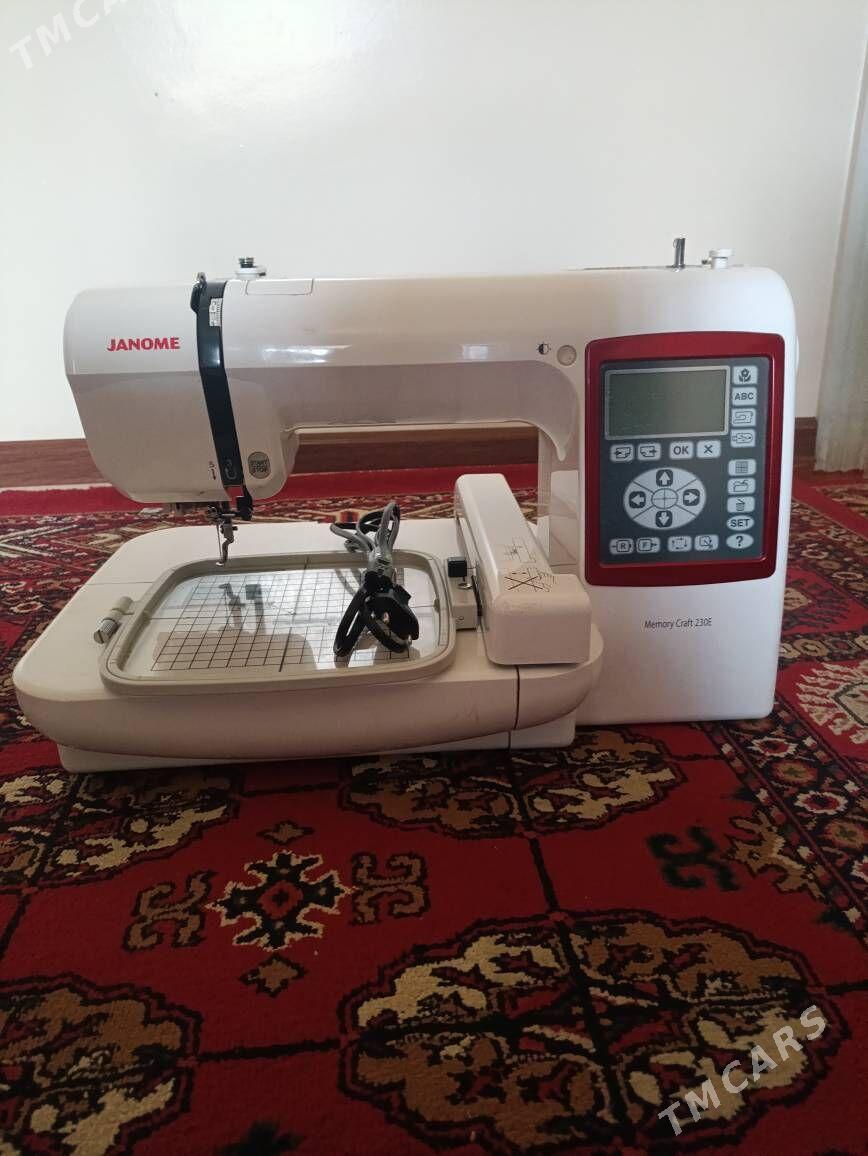 janome 230e gyzyl ekran - Sakarçäge - img 1