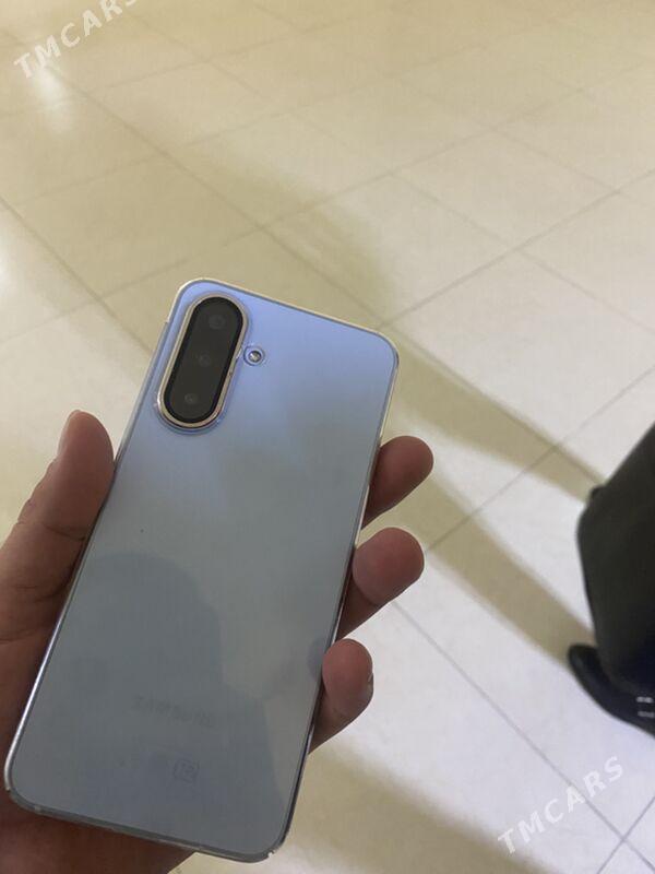 Samsung A17 - Täze zaman - img 1