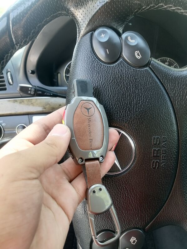 Mercedes açar cehol 200 TMT - 11 мкр - img 1