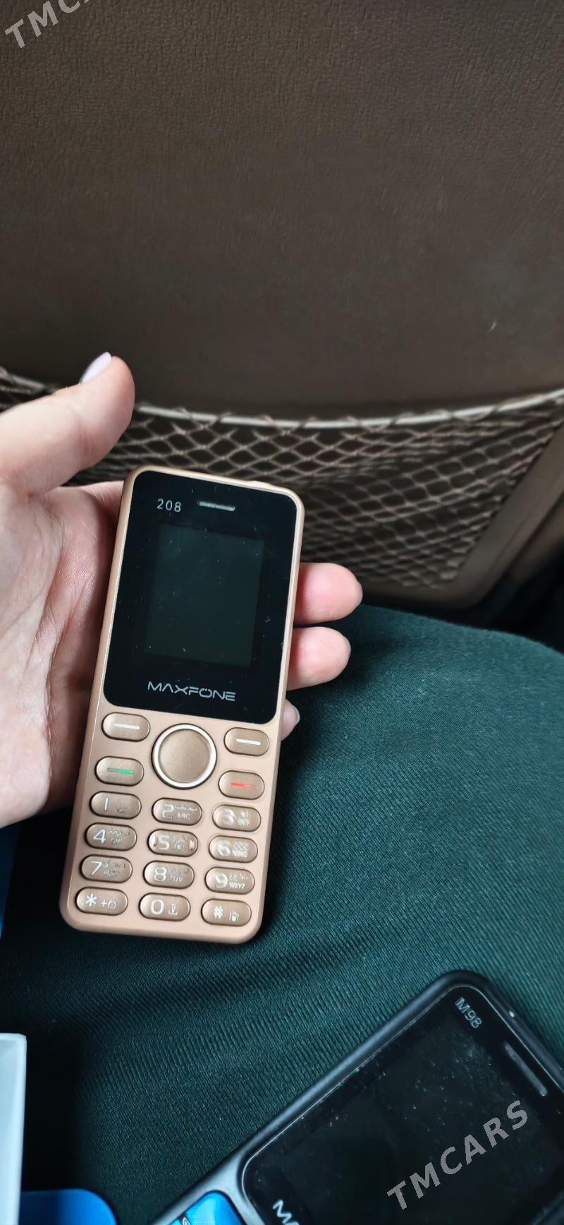 телефон - 11 мкр - img 1