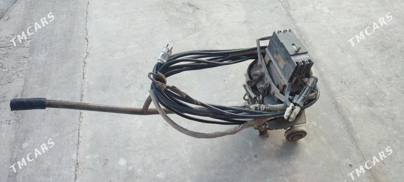 Сварочный аппарат СССР - Çärjew - img 1