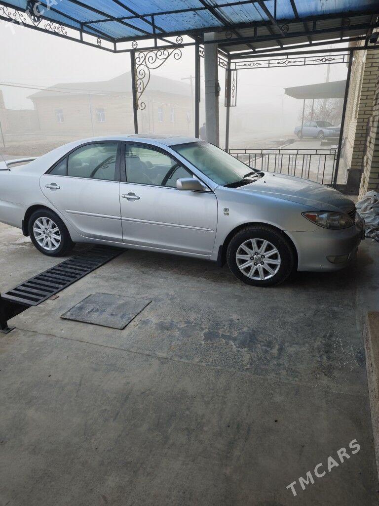 Toyota Camry 2005 - 220 000 TMT - Dänew - img 1