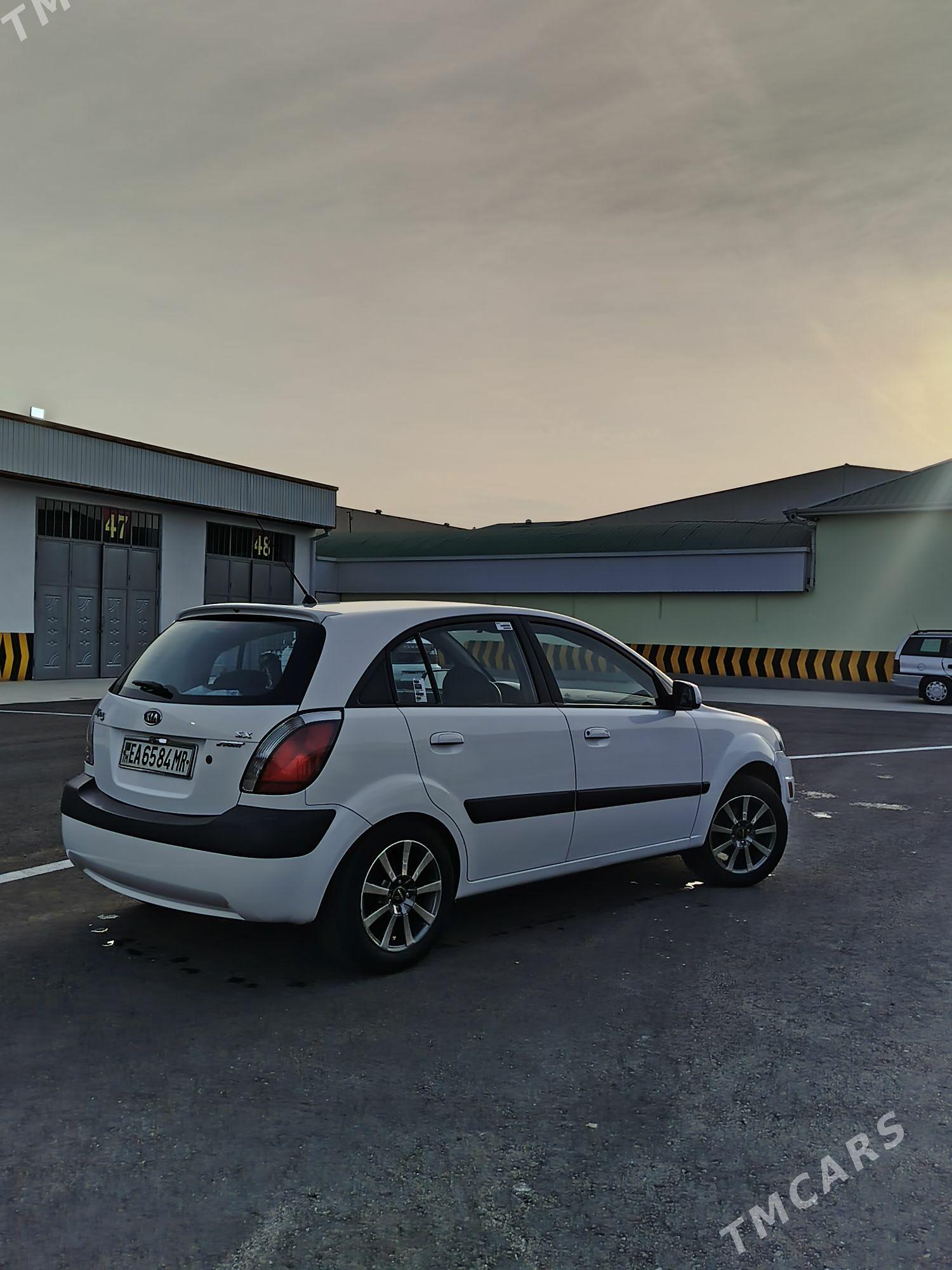 Kia Rio5 2006 - 90 000 TMT - Мары - img 1