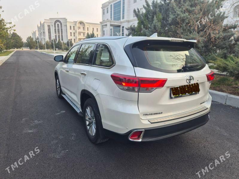 Toyota Highlander 2016 - 550 000 TMT - Ашхабад - img 1