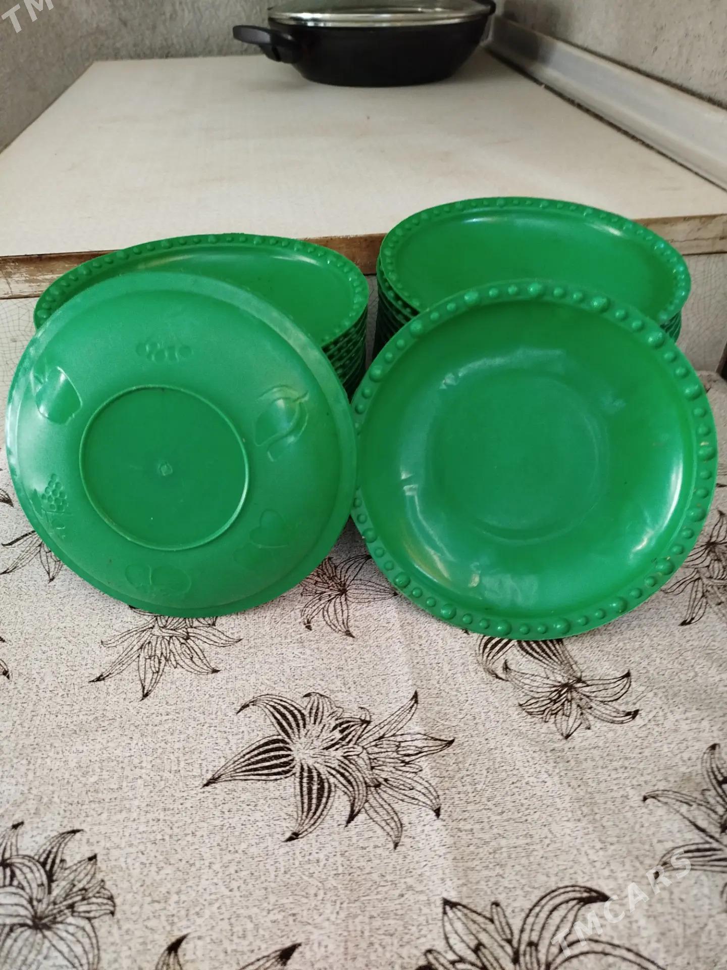 Тарелки пластасовые - Мары - img 1