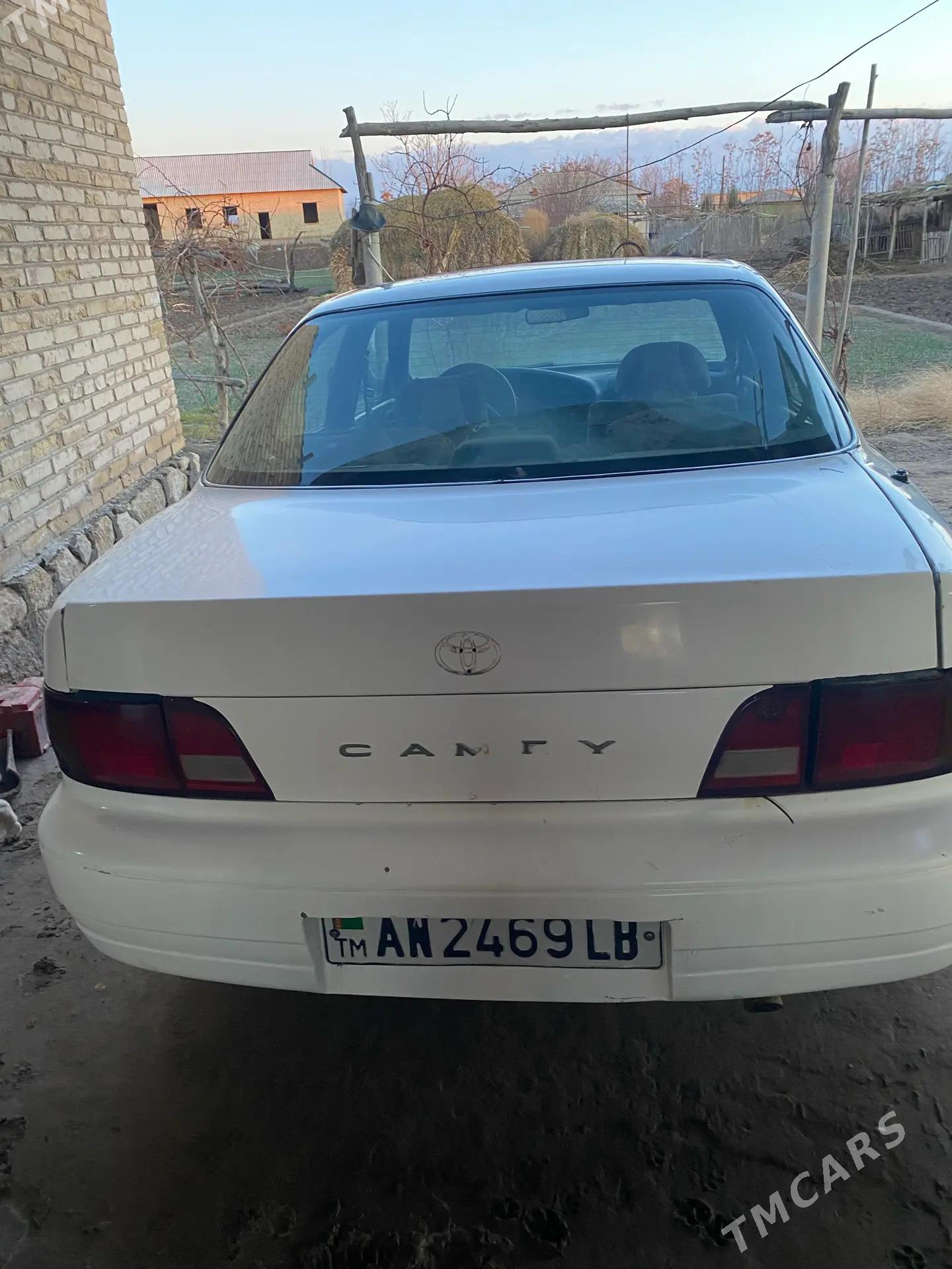 Toyota Camry 1996 - 70 000 TMT - Ходжамбаз - img 1