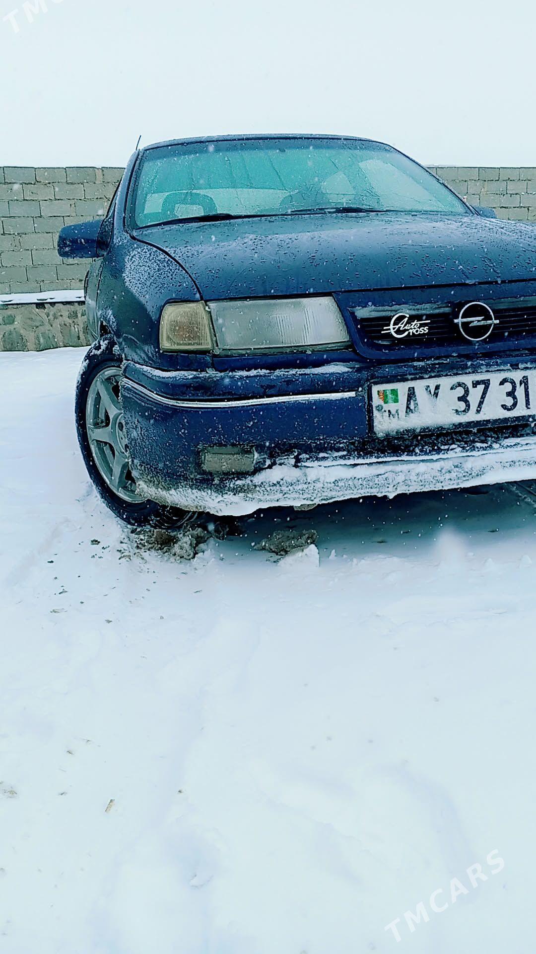Opel Vectra 1992 - 40 000 TMT - Bereket - img 1