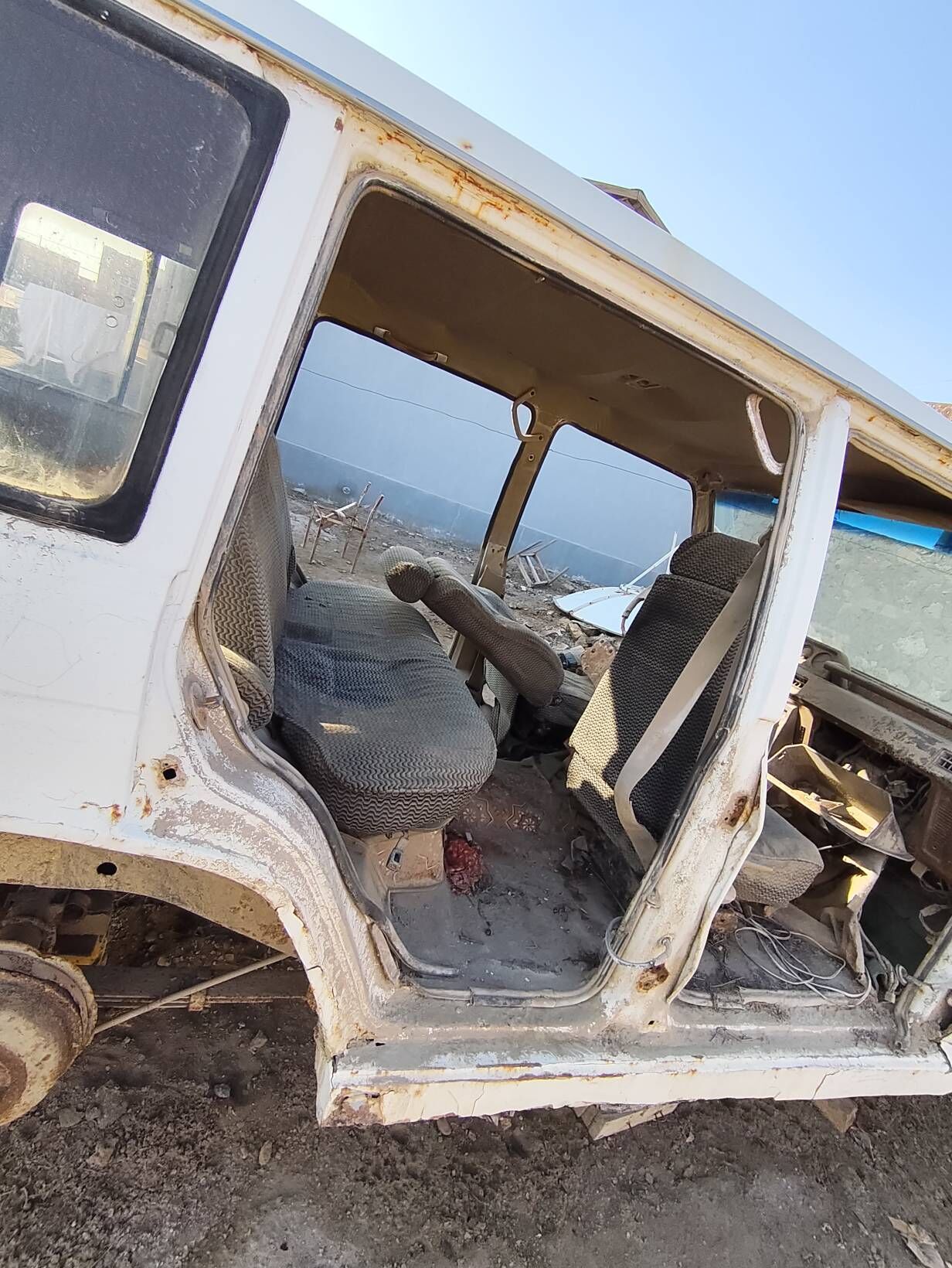 mitsubishi galloper 6 000 TMT - Kerki - img 1