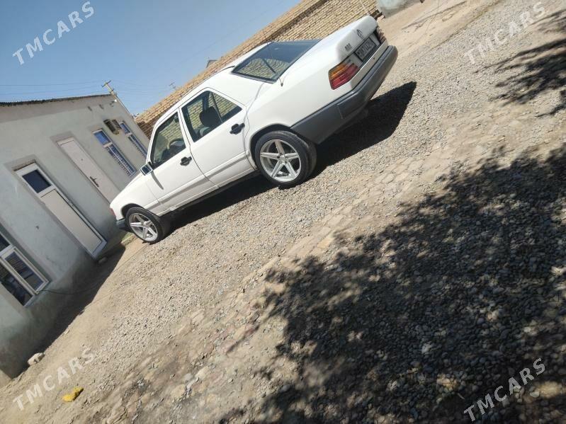 Mercedes-Benz 300CE 1993 - 25 000 TMT - Байрамали - img 1