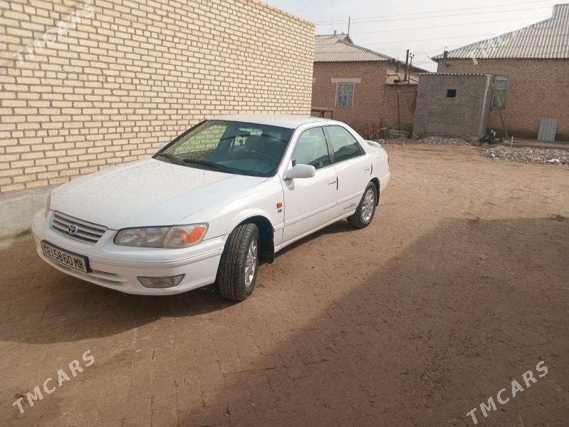 Toyota Camry 2000 - 160 000 TMT - Baýramaly - img 1