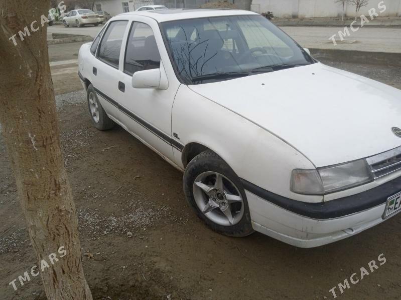 Opel Vectra 1991 - 34 000 TMT - Bäherden - img 1