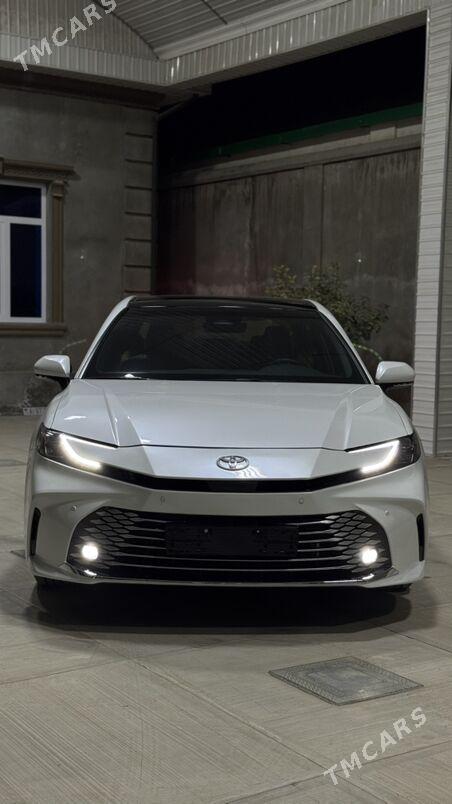 Toyota Camry 2025 - 670 000 TMT - Aşgabat - img 1