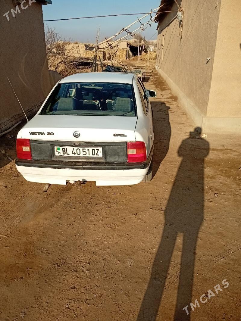 Opel Vectra 1993 - 32 000 TMT - Гороглы (Тагта) - img 1