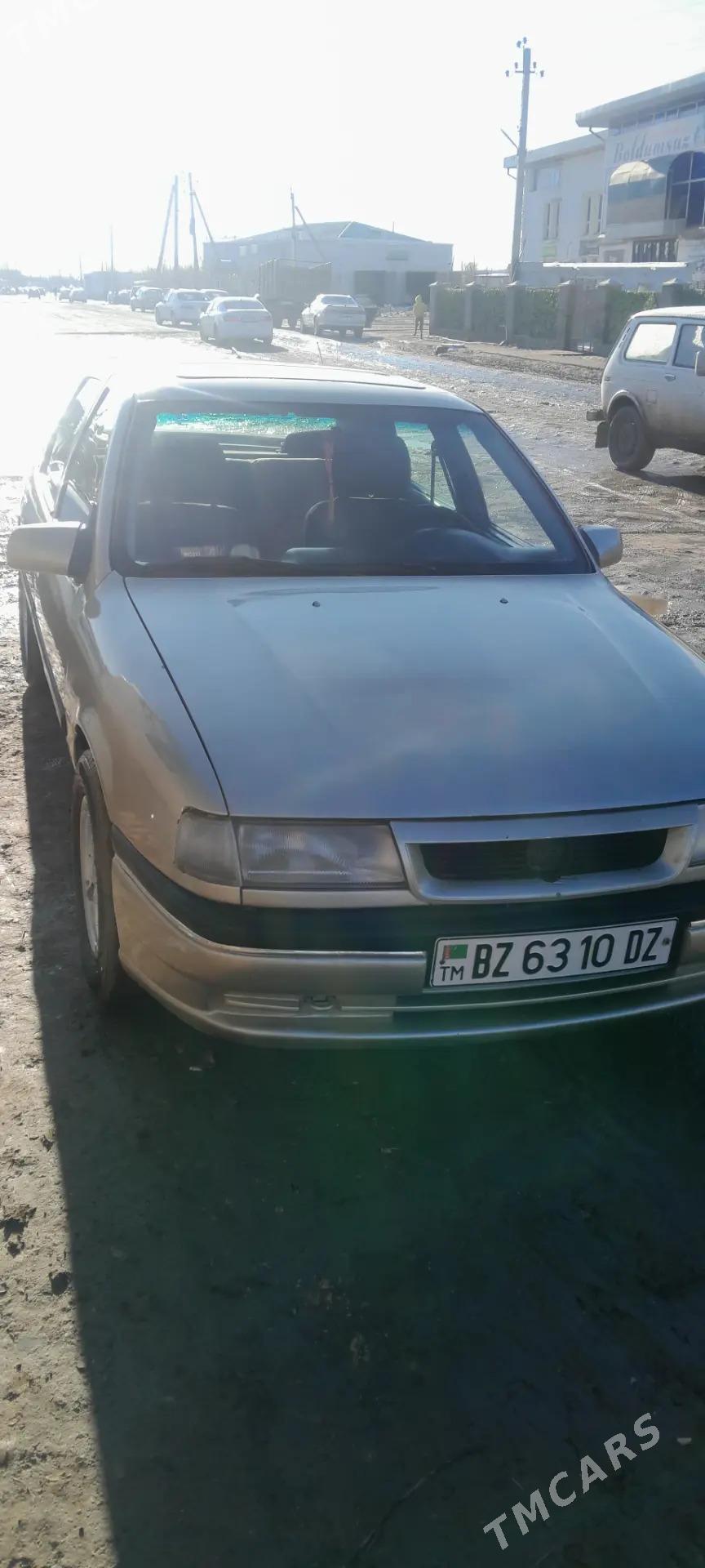 Opel Vectra 1991 - 30 000 TMT - Болдумсаз - img 1