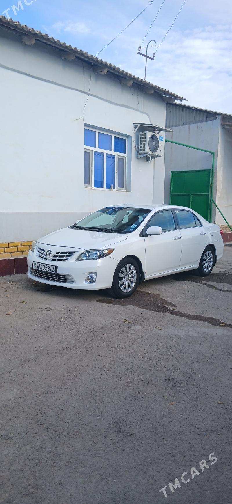 Toyota Corolla 2013 - 220 000 TMT - Gubadag - img 1