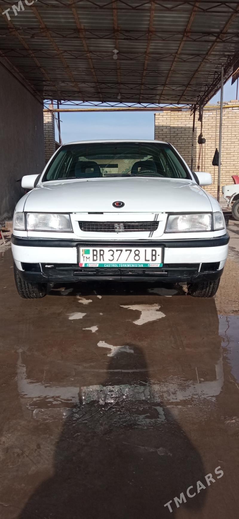Opel Vectra 1993 - 42 000 TMT - Фарап - img 1