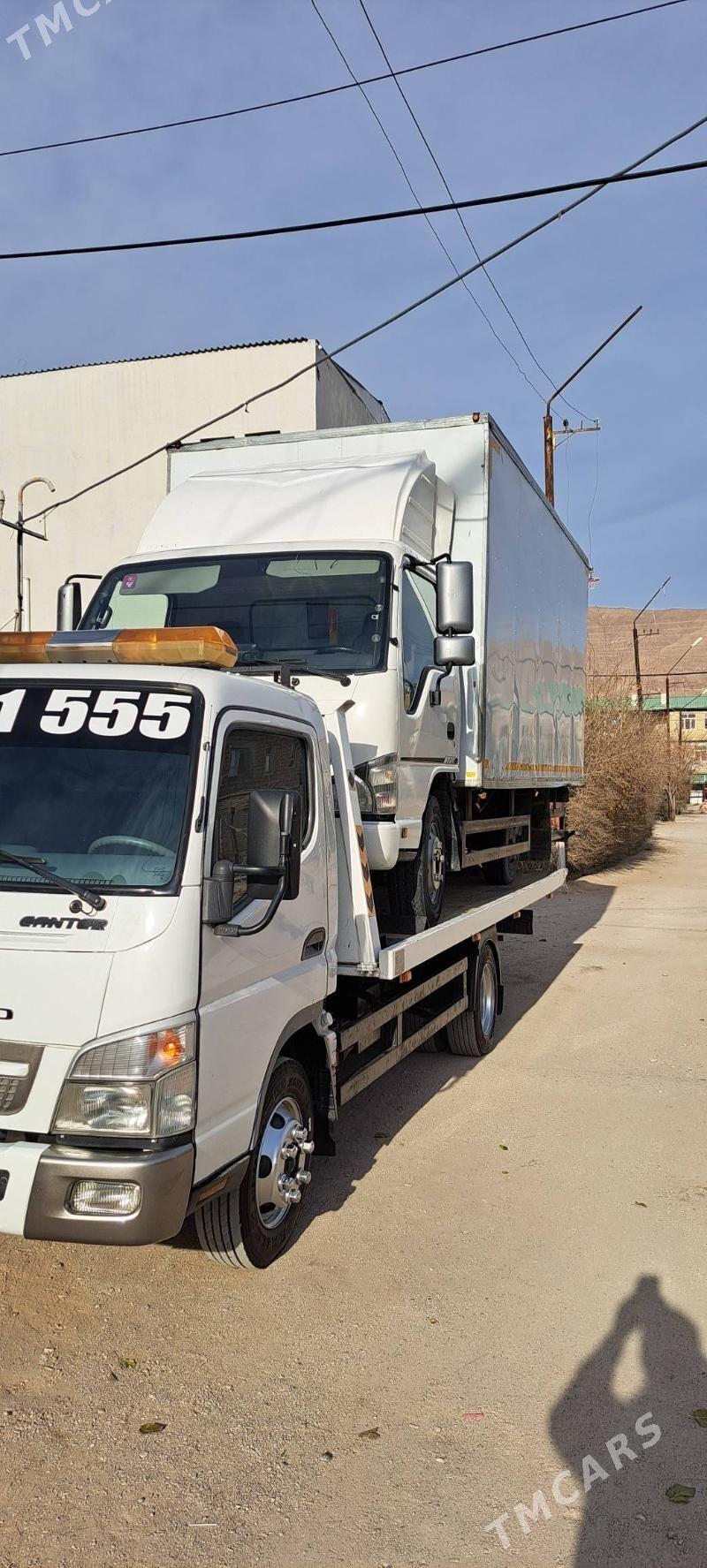 Mitsubishi Canter 2014 - 560 000 TMT - Balkanabat - img 1