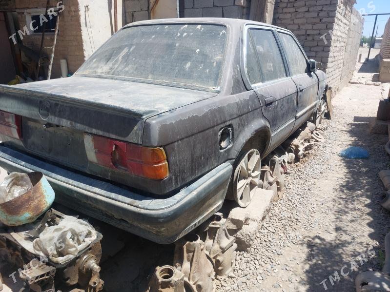 BMW 3 Series 1989 - 3 000 TMT - Tejen - img 1