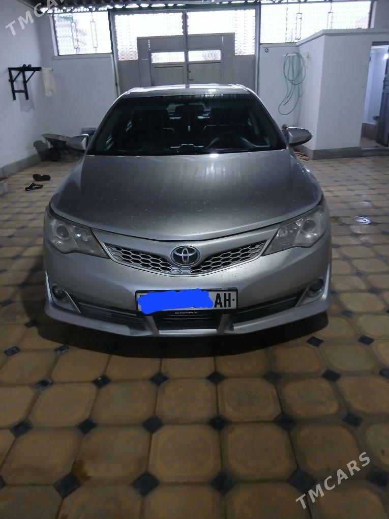 Toyota Camry 2012 - 215 000 TMT - Бедев - img 1
