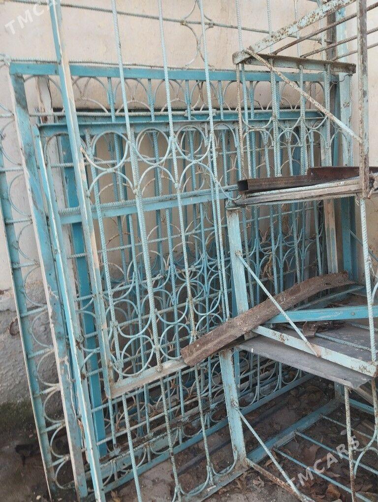 resotka - 10 mkr - img 1