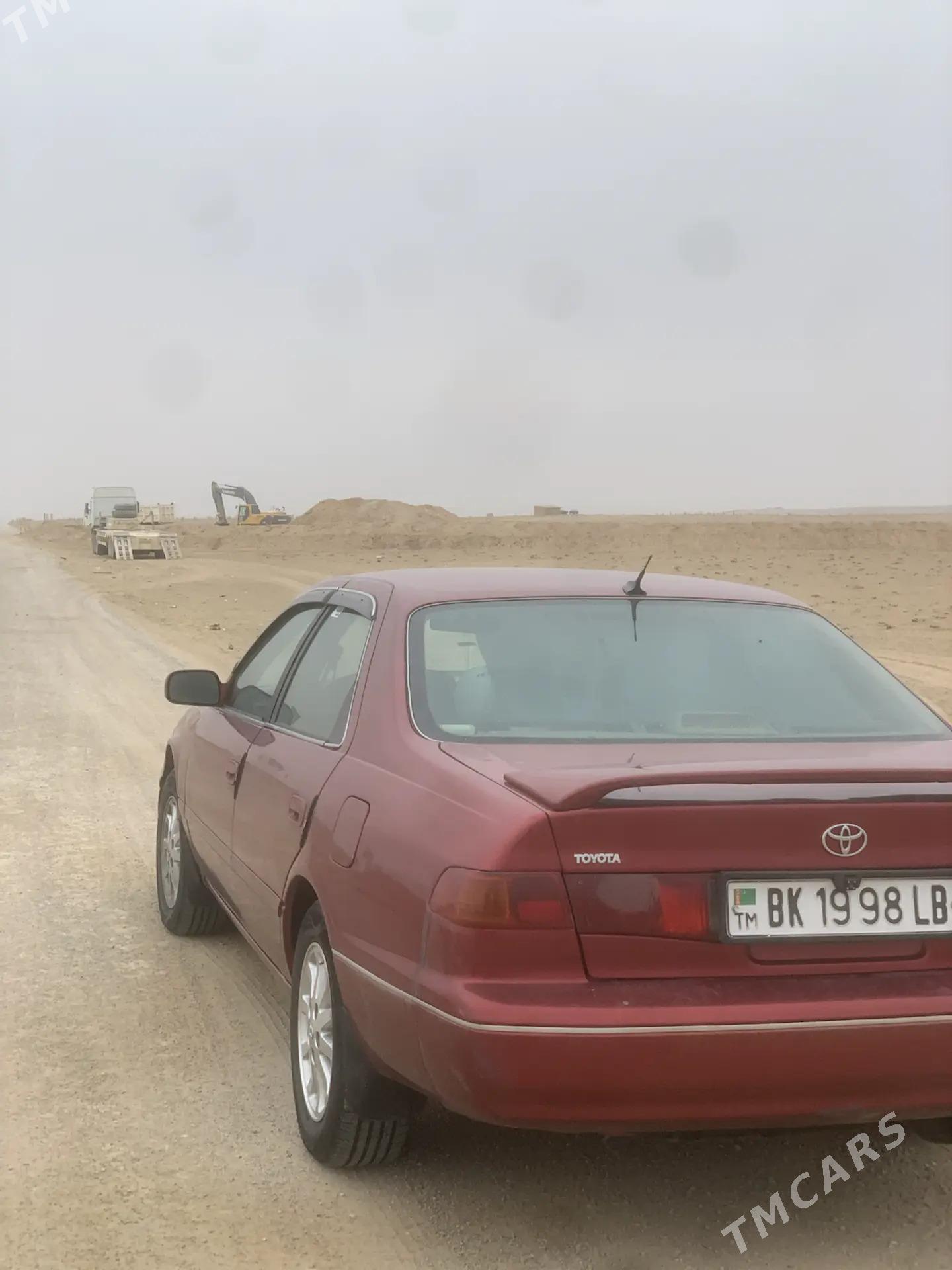 Toyota Camry 1998 - 170 000 TMT - Туркменабат - img 1
