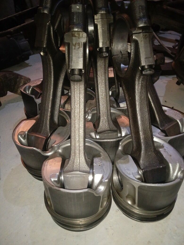 şatun porşen kolsasy bilen 4 000 TMT - Gyzylarbat - img 1