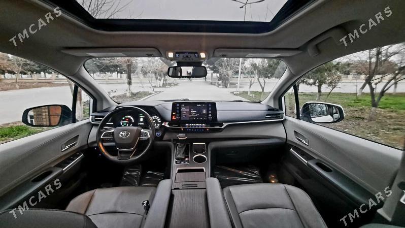 Toyota Sienna 2021 - 600 000 TMT - Aşgabat - img 1