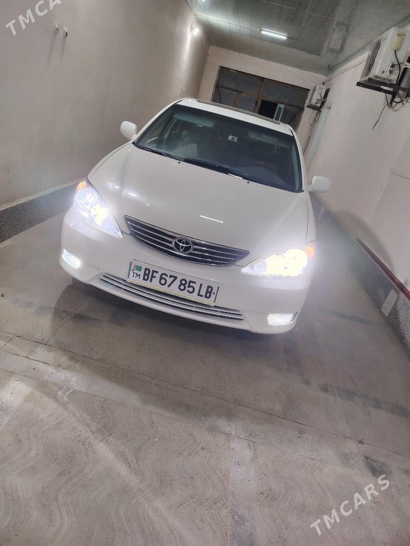 Toyota Camry 2002 - 195 000 TMT - Халач - img 1