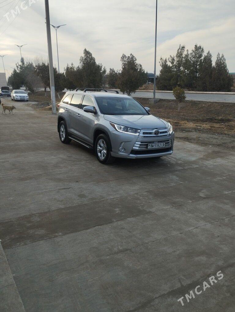 Toyota Highlander 2019 - 440 000 TMT - Sakar - img 1