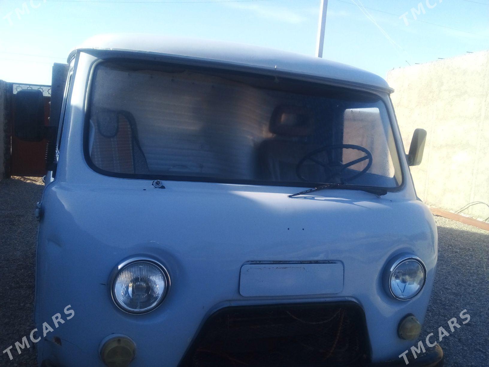 UAZ 452 1981 - 40 000 TMT - Гызыларбат - img 1