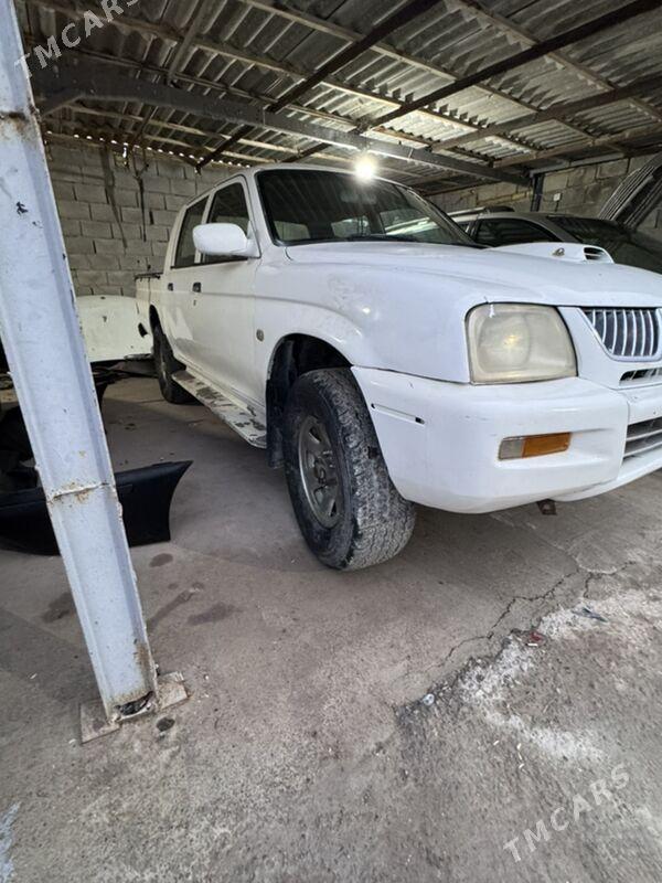 Mitsubishi L200 2004 - 55 000 TMT - Kaka - img 1
