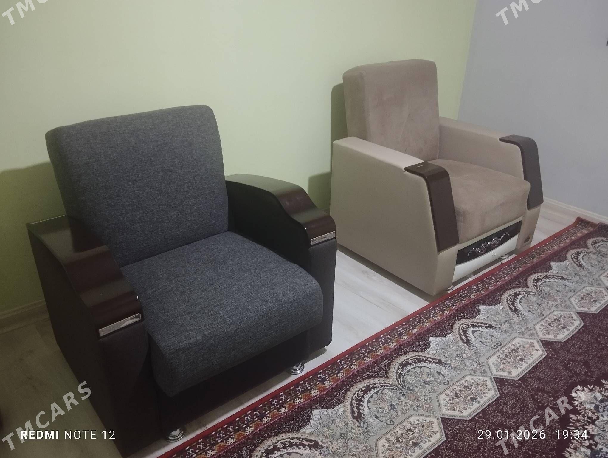 kreslo - Хазар - img 1