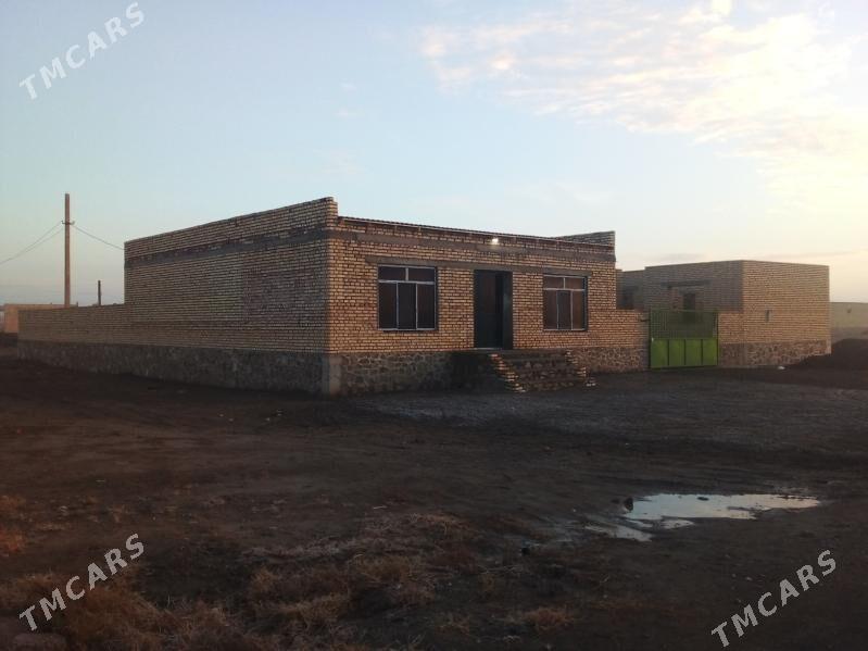 Täze Jaý - Берекет - img 1