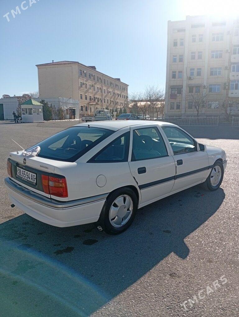 Opel Vectra 1994 - 39 000 TMT - 8 mkr - img 1
